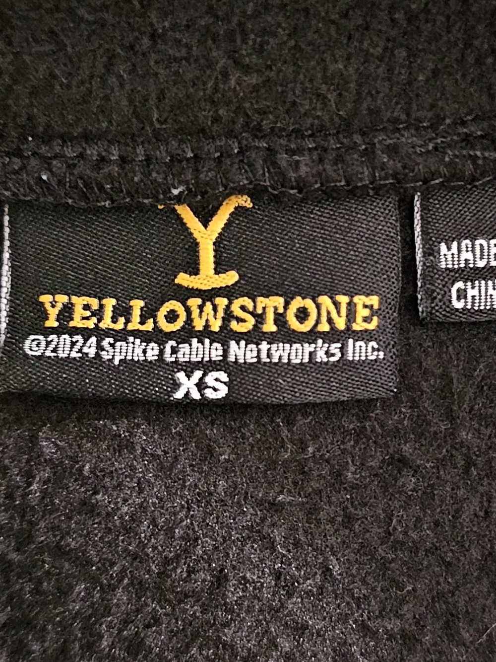 Yellowstone Dutton Ranch Black Fleece Zip Vest XS - Picture 2 of 2